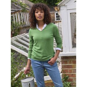 WoolOvers Womens/Ladies Cashmere V Neck Sweater / Pear Green